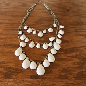 LAYERED NECKLACE